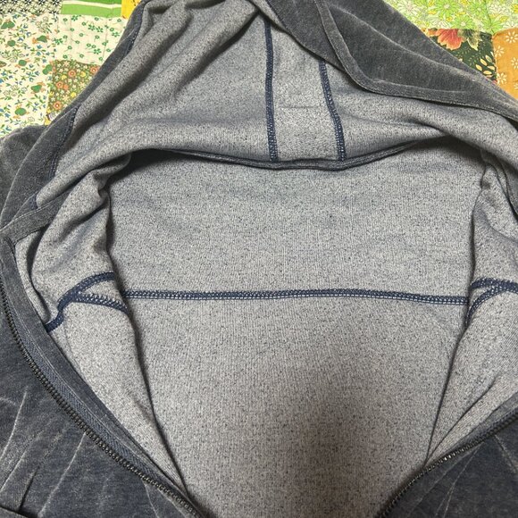 Track & Field (Brazilian brand) Velour Hoodie - Picture 4 of 9